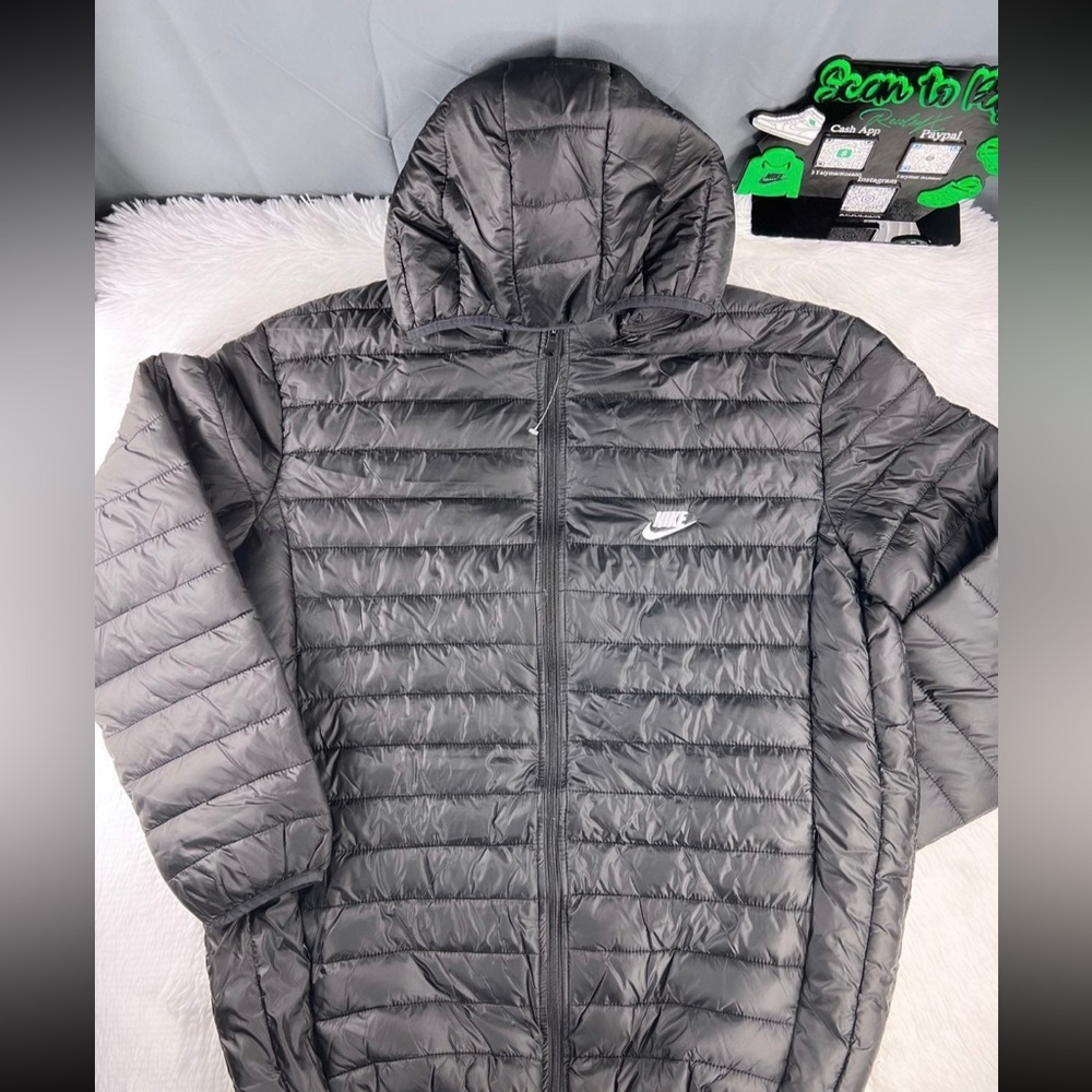 Nike puffer jacket